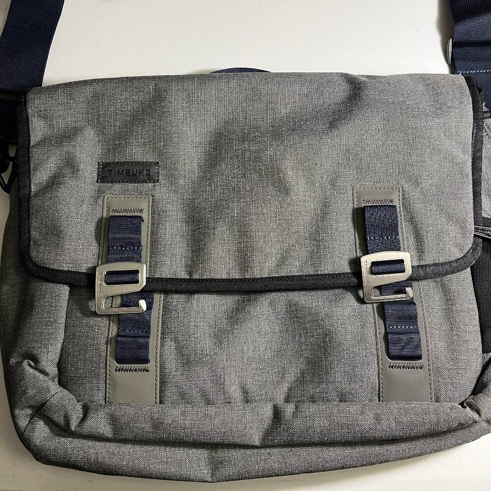Timbuk2 Crossbody Stork Diaper Bag | Messenger Style | No Changing Pad